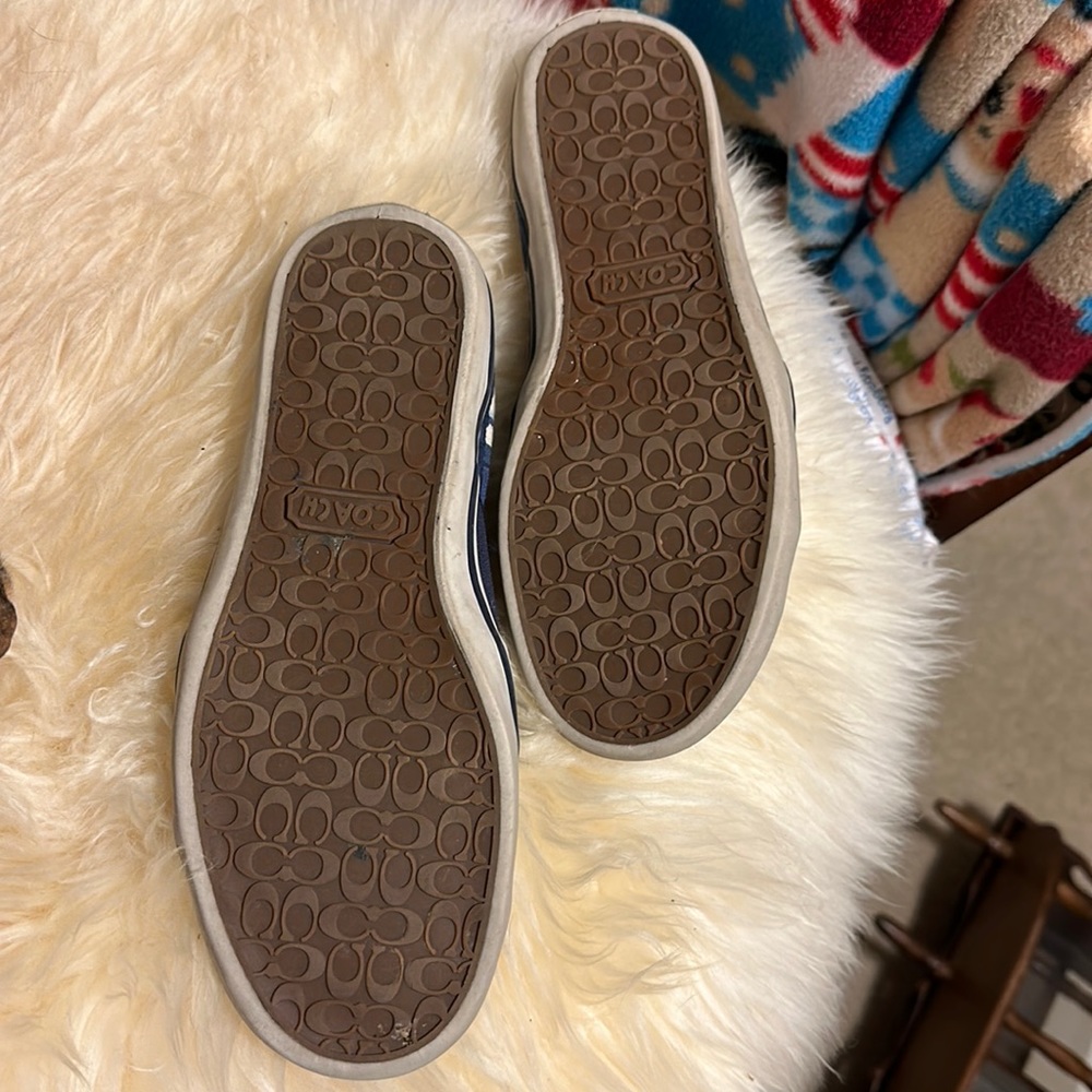 Coach Shoes - Picture 4 of 4